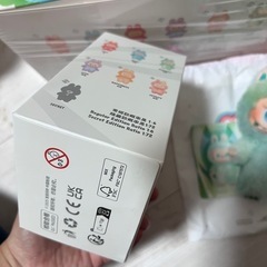 ラブブ　緑の画像