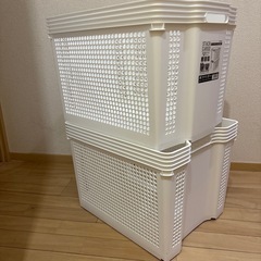 積み重ねができる収納バスケット　2つの画像