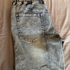 新品ジーパンの画像