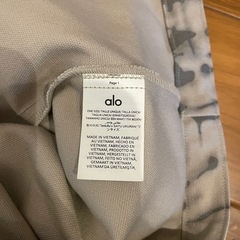 【新品】alo yoga バッグ　アロ　ヨガ　トートバッグ　2の画像