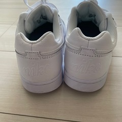 NIKE スニーカー 25センチの画像