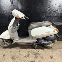 ★支払総額2.8万円★関東圏内即日配送可能！全車走行テスト済みです！ ホンダ タクト 白 AF51 人気のタクト！ バッテリー新品！ 2ストのためオイル注ぎ足すだけ！ ちょっとした足に♪の画像