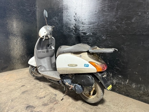 ★支払総額2.8万円★関東圏内即日配送可能！全車走行テスト済みです！ ホンダ タクト 白 AF51 人気のタクト！ バッテリー新品！ 2ストのためオイル注ぎ足すだけ！ ちょっとした足に♪ ☆支払総額2.8万円☆関東圏内即日配送可能！全車走行テスト済みです