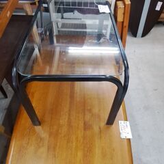 【リサイクルショップどりーむ天保山店】No.4081　ガラステーブル　格安ですよ🎵　オススメ商品🎵の画像