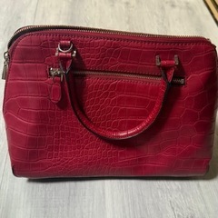 guessの画像