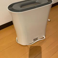 【引き取り限定】加湿器の画像