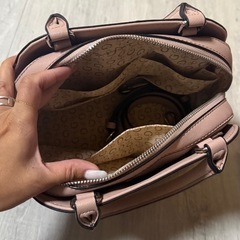 guessの画像
