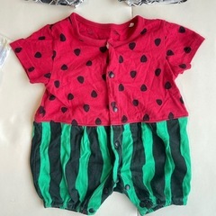 ベビー服 まとめ売り 4枚セット 女の子 男の子　の画像