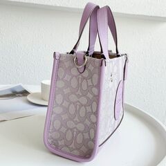 [コーチ] 縦版 サトイモ パープル dempsey トートバッグ field tote 22 ショッピングバッグ 帆布 手提げメッセンジャーバッグの画像