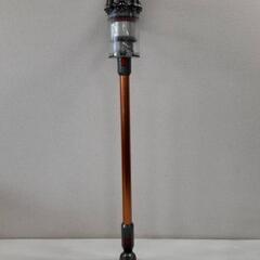 Dyson ダイソン V12 コードレスクリーナー フルセット 動作確認済みの画像