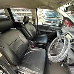 ホンダ ステップワゴン 黒 現車確認歓迎の画像