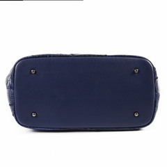 LB-7001 ショルダーバッグ アイリスブルー　IRIS BLUE   パッチワーク 天ファスナー クロコダイルの画像