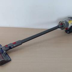 Dyson ダイソン V12 コードレスクリーナー フルセット 動作確認済みの画像