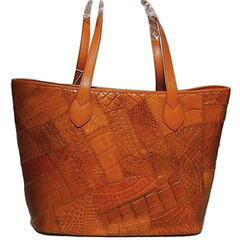 クロコダイル LB-7001 ショルダーバッグ コニャック　COGNAM  CROCODILE パッチワーク 天ファスナーの画像