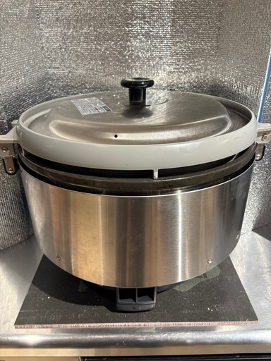 リンナイ　業務用ガス炊飯器5升用