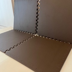 ジョイントマット 大判サイズ4枚 (未使用)の画像