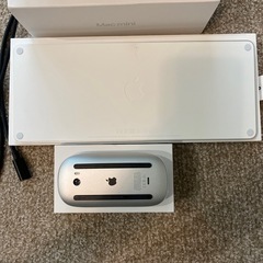 Mac mini ＋キーボード＋マウスの画像