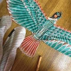 本格たこ！変わったデザインの凝った凧です！の画像