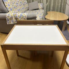 IKEA　子供机　LATTの画像