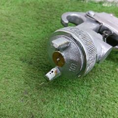 メイジ F100 スプレーガン【野田愛宕店】【店頭取引限定】【中古】管理番号：ITXSKHR4P9P1の画像