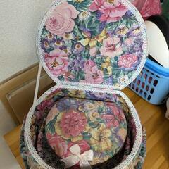 お花柄のケースの画像