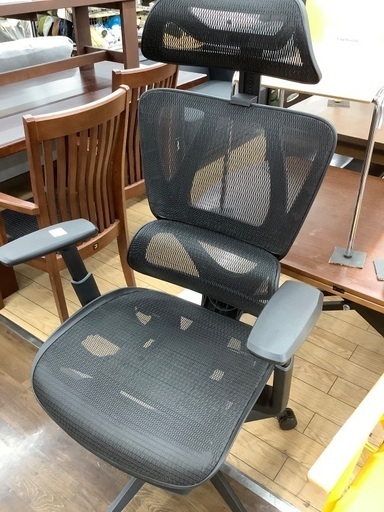 オフィスチェア　ニトリ