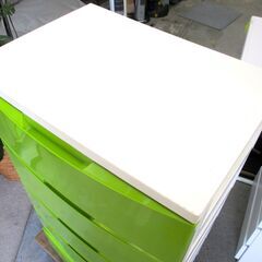 プラスチックチェスト 衣装棚 5段チェスト 衣装収納 ストッカー 幅55㎝×奥行38.5㎝×高さ99.5cm 配達可の画像