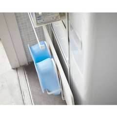 山崎実業(Yamazaki) 洗濯機横 マグネット収納ラック ホワイト 約W28×D11×H67cm プレート  ランドリーラック ランドリー収納の画像
