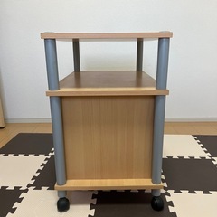 木製棚の画像