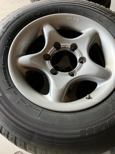 ハイエースホイル15 インチ