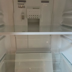 2ドア　冷蔵庫　シャープ　137リットル　1人暮らしいかがでしょうか？の画像