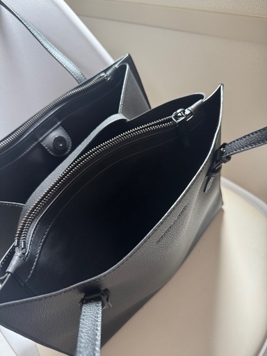 美品CHARLES & KEITHバッグ