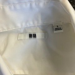 K2509-054  UNIQLO カッターシャツ レディース Lサイズ 汚れ有りの画像