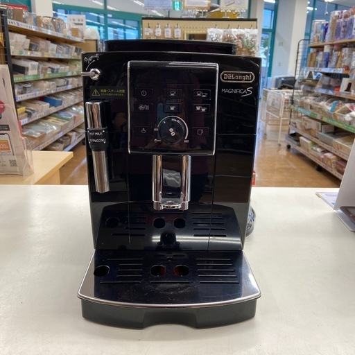 取りに来られる方限定】Delonghi エスプレッソマシンです