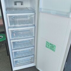 三菱 冷凍庫 2020年製 144L MF-U14D-B1 空冷式 ファン式 MITSUBISHIの画像