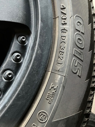 ハイエースタイヤホイルセット215/70R15YOKOHAMA
