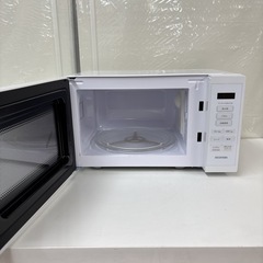 I386 🌈 2023年製の高年式♪ アイリスオーヤマ 電子レンジ 650Ｗ ⭐ 動作確認済 ⭐ クリーニング済の画像