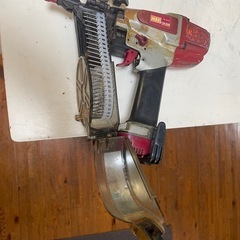 8ボード用釘打ち機の画像