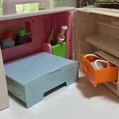ぽぽちゃんおしゃべり病院に変身救急車の画像