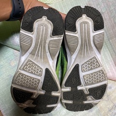19.0子供　靴の画像