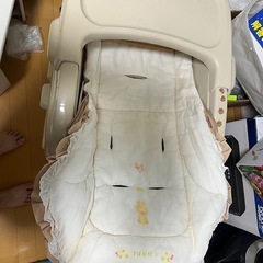 Combiコンビ　ネムリラ　ハイローチェア　手動　リバーシブルクッションの画像