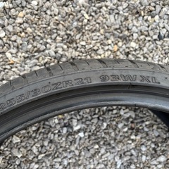 ジャンクLEXANI LX-TWENTY 255/30R21 93W XL 2本の画像