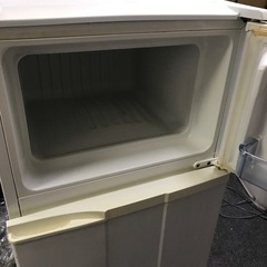 冷蔵庫の画像
