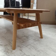 リユースのサカイ栃木店★ジモティ割あり★  テーブル 木目ベージュ W110×D55.5×H37.5 クリーニング済み TC10563の画像