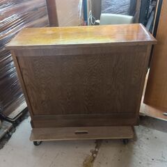 エスポワール 木製キャビネット シューズボックス 収納棚 ヴィンテージ家具 アンティーク調の画像