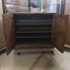 エスポワール 木製キャビネット シューズボックス 収納棚 ヴィンテージ家具 アンティーク調の画像