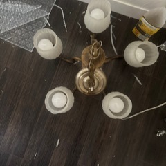 アンティークシャンデリアの画像