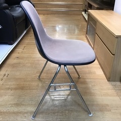 【トレファク神戸新長田店 買取/販売】取りに来られる方限定！Herman Millerのシェルチェアです。 の画像