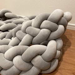 ベビーベッドガード クッションの画像