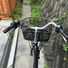 ブリジストン 電動アシスト自転車 26インチ 充電器付きの画像